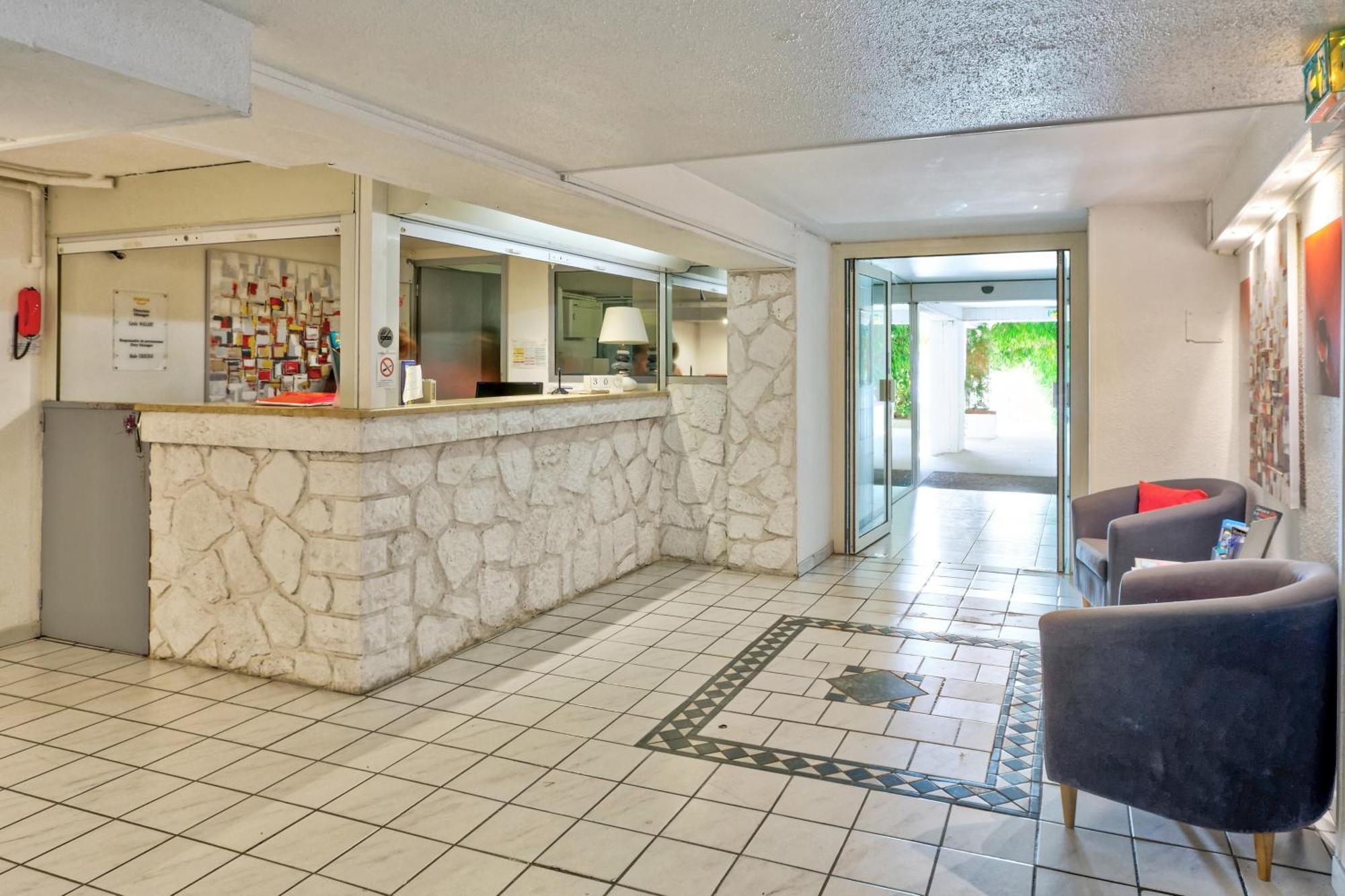 Residence Pierre & Vacances Bandol Port Exterior photo